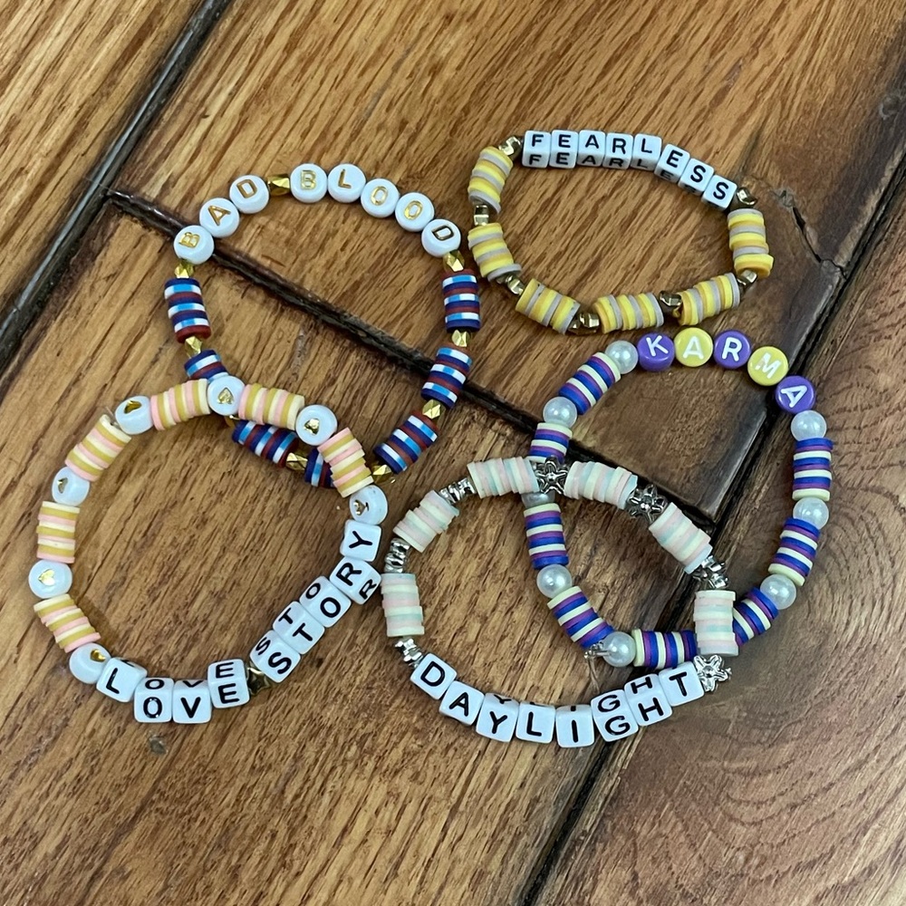 CUSTOM friendship bracelets